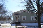 1326 WINNEBAGO ST, a One Story Cube house, built in La Crosse, Wisconsin in .