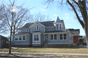1334 FERRY ST, a Queen Anne house, built in La Crosse, Wisconsin in .