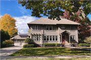1120 S VAN BUREN ST 1120 S VAN BUREN ST, a Craftsman house, built in Green Bay, Wisconsin in 1921.