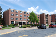 1815 FARWELL ST, a Contemporary university or college building, built in La Crosse, Wisconsin in 1967.
