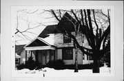 711 N 10TH ST, a Queen Anne house, built in Manitowoc, Wisconsin in 1898.