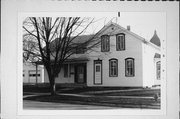 1235 S 9TH ST, a Gabled Ell house, built in Manitowoc, Wisconsin in 1890.