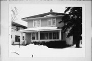 847 N 13TH ST 847 N 13TH ST, a American Foursquare house, built in Manitowoc, Wisconsin in 1917.