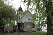 233 S MAPLE AVE 233 S MAPLE AVE, a Queen Anne house, built in Green Bay, Wisconsin in 1878.