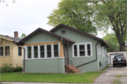 820 N MAPLE AVE 820 N MAPLE AVE, a Bungalow house, built in Green Bay, Wisconsin in 1920.