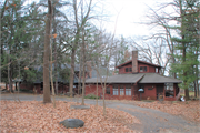 5805 WINNEQUAH RD, a Craftsman house, built in Monona, Wisconsin in 1911.