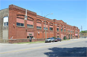 1400-1426 W NATIONAL AVE, a Twentieth Century Commercial industrial building, built in Milwaukee, Wisconsin in 1909.