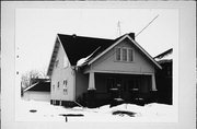 1708 MICHIGAN AVE, a Bungalow house, built in Manitowoc, Wisconsin in 1922.
