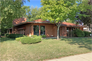 2320 N MAIN ST 2320 N MAIN ST, a Contemporary house, built in Racine, Wisconsin in 1949.