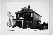 811 STATE ST 811 STATE ST, a American Foursquare house, built in Manitowoc, Wisconsin in 1902.