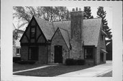 843 WILSON ST 843 WILSON ST, a English Revival Styles house, built in Manitowoc, Wisconsin in 1938.