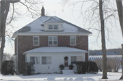 2439 County Road S, a American Foursquare house, built in Emerald, Wisconsin in .