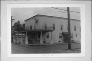 304 MANITOWOC RD, a Commercial Vernacular hotel/motel, built in Reedsville, Wisconsin in 1915.
