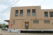 801 Cedar St, a Astylistic Utilitarian Building warehouse, built in Green Bay, Wisconsin in 1916.