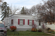 341 COLUMBIA AVE, a Art/Streamline Moderne house, built in Green Bay, Wisconsin in 1934.