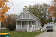 1105 ELMORE ST 1105 ELMORE ST, a Front Gabled house, built in Green Bay, Wisconsin in 1885.