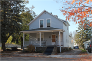 610 S OAKLAND AVE, a Front Gabled house, built in Green Bay, Wisconsin in .