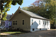 228 OXFORD AVE, a Front Gabled house, built in Green Bay, Wisconsin in 1921.