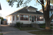 110 S QUINCY ST, a Bungalow house, built in Green Bay, Wisconsin in .