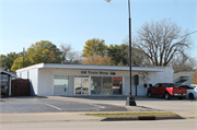 1353 Velp Ave, a Contemporary retail building, built in Green Bay, Wisconsin in 1960.