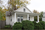227 S WEBSTER AVE 227 S WEBSTER AVE, a Front Gabled house, built in Green Bay, Wisconsin in 1903.