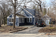 6010 RIDGEWOOD AVE 6010 RIDGEWOOD AVE, a Colonial Revival/Georgian Revival house, built in Monona, Wisconsin in 1942.