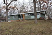 6004 RIDGEWOOD AVE, a Ranch house, built in Monona, Wisconsin in 1951.