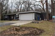 6100 MIDWOOD AVE, a Ranch house, built in Monona, Wisconsin in 1954.