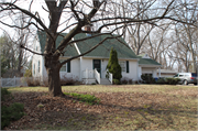 6013 BRIDGE RD, a Side Gabled house, built in Monona, Wisconsin in 1956.