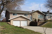 6108 RIDGEWOOD AVE, a Contemporary house, built in Monona, Wisconsin in 1964.