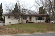 6113 MIDWOOD AVE, a Ranch house, built in Monona, Wisconsin in 1966.