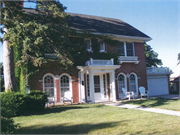 423 WINDSOR DR 423 WINDSOR DR, a Colonial Revival/Georgian Revival house, built in Waukesha, Wisconsin in 1928.