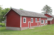 425 E FAIRVIEW DR, a Astylistic Utilitarian Building Agricultural - outbuilding, built in New London, Wisconsin in 1891.
