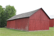 425 E FAIRVIEW DR, a Astylistic Utilitarian Building machine shed, built in New London, Wisconsin in 1918.