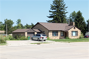 6726 W MEQUON RD, a Ranch house, built in Mequon, Wisconsin in 1960.