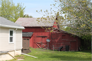 508 ST CLAIR ST, a Side Gabled barn, built in Manitowoc, Wisconsin in 1865.