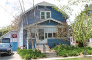 430 N 6TH ST 430 N 6TH ST, a Craftsman house, built in Manitowoc, Wisconsin in 1925.