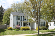 618 N 6TH ST, a Gabled Ell house, built in Manitowoc, Wisconsin in 1883.