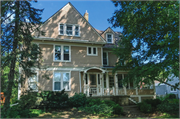 942 E SYLVAN AVE, a Queen Anne house, built in Whitefish Bay, Wisconsin in 1893.