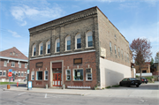 824 YORK ST 824 YORK ST, a Italianate small office building, built in Manitowoc, Wisconsin in 1871.