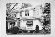 1915 LILLIE ST, a Dutch Colonial Revival house, built in Wausau, Wisconsin in 1927.