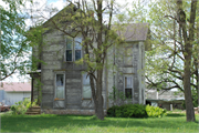 11855 USH 14, WEST SIDE OF 14, 1/8 MILE SOUTH OF COUNTY LINE, a Queen Anne house, built in Union, Wisconsin in .