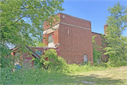 7230 7 Mile Rd, a Neoclassical/Beaux Arts school-one to six room, built in Raymond, Wisconsin in 1929.