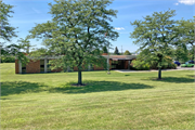 2501 S MOORLAND RD, a Contemporary industrial bldg/manufacturing facility, built in New Berlin, Wisconsin in 1967.