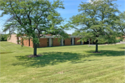 2501 S MOORLAND RD, a Contemporary industrial bldg/manufacturing facility, built in New Berlin, Wisconsin in 1967.