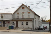 1605 UNIVERSITY AVE, a Front Gabled tavern/bar, built in Green Bay, Wisconsin in 1899.