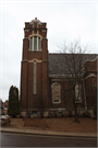 1005 OXFORD AVE, a Late Gothic Revival house of worship, built in Eau Claire, Wisconsin in 1919.