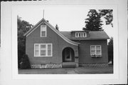 620 ELIZABETH AVE, a Gabled Ell house, built in Marinette, Wisconsin in .