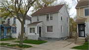 4366 N 25TH ST, a Side Gabled house, built in Milwaukee, Wisconsin in 1922.