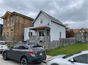 410 W PIERCE ST 410 W PIERCE ST, a Front Gabled house, built in Milwaukee, Wisconsin in .